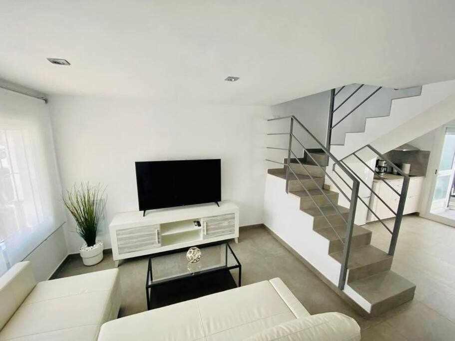 Iv Morales & Arnal Apartment *